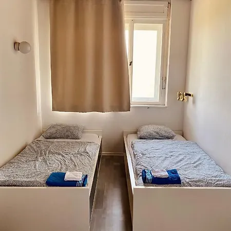 Viztuekoer Apartman Appartamento Tihany